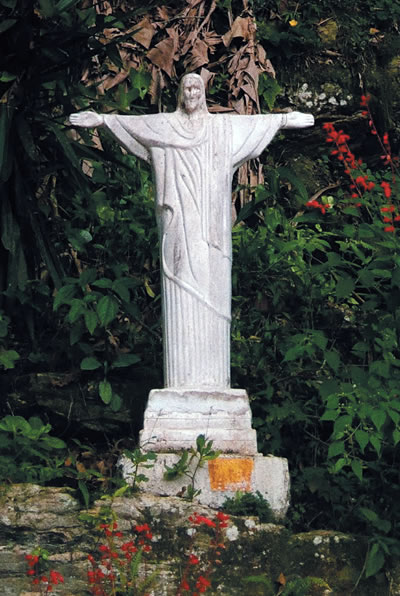 Christ the Redeemer statue