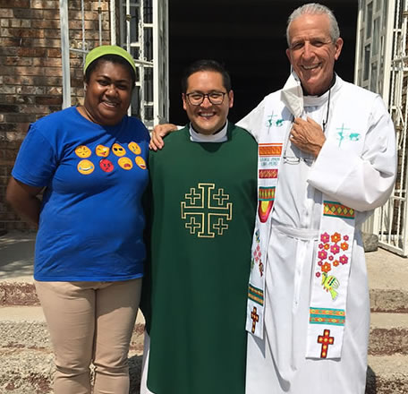 Fr. Bill Morton (right), Lay Missionary Sainiana Tamatawale (left) and Fr. Luis Maldonado (center)