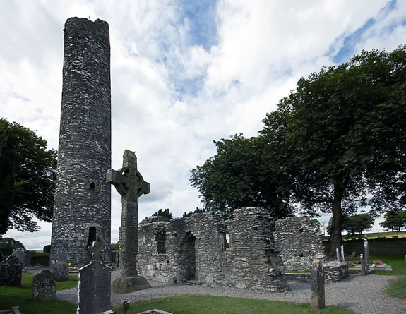Irish settlement Monasterboice and St. Muiradach's High Cross