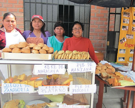 Irma with ladies in Peru