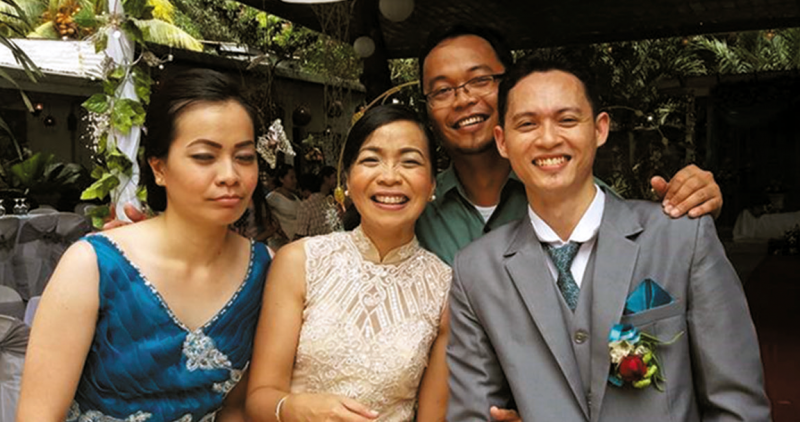 Kurt Zion Pala with his mother, sister and her husband
