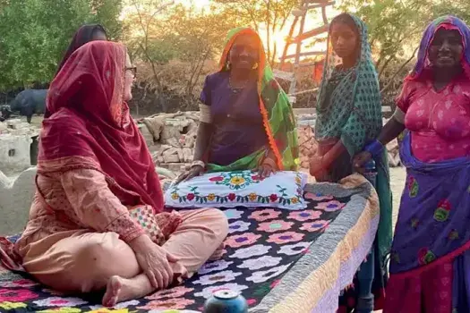 Women and the charpal