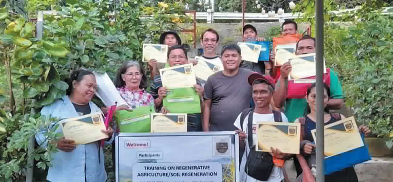 Regenerative Agriculture Program participants with their certificates