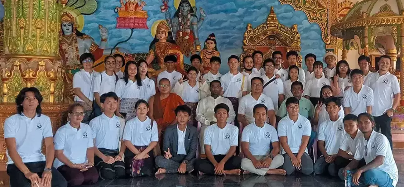 Fr. Kurt with program participants