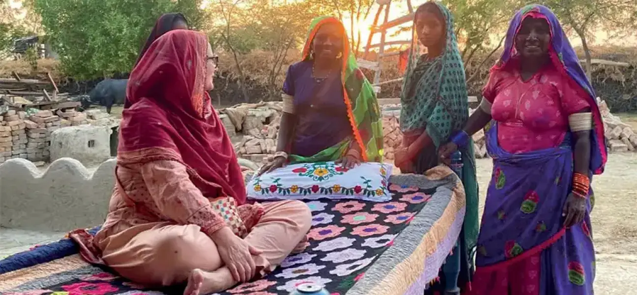 Women and the charpal