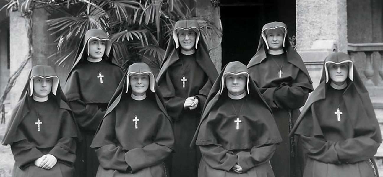 Sr. Mary Dolores (front row, second from left) and other Columban sisters.