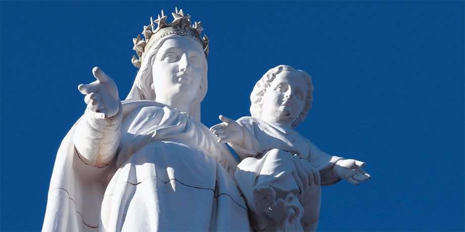 A statue of Mary holding the baby Jesus