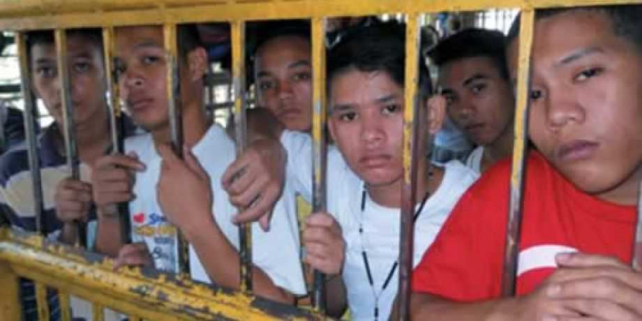 illegally jailed children in the Philippines