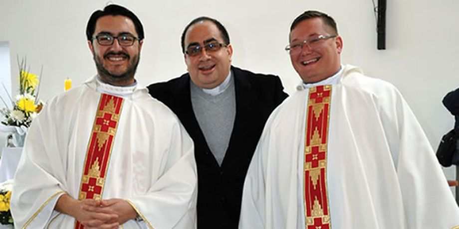 Columban Frs. Rafael Ramirez (left) and Gonzalo Borquez at their ordinations in 2016